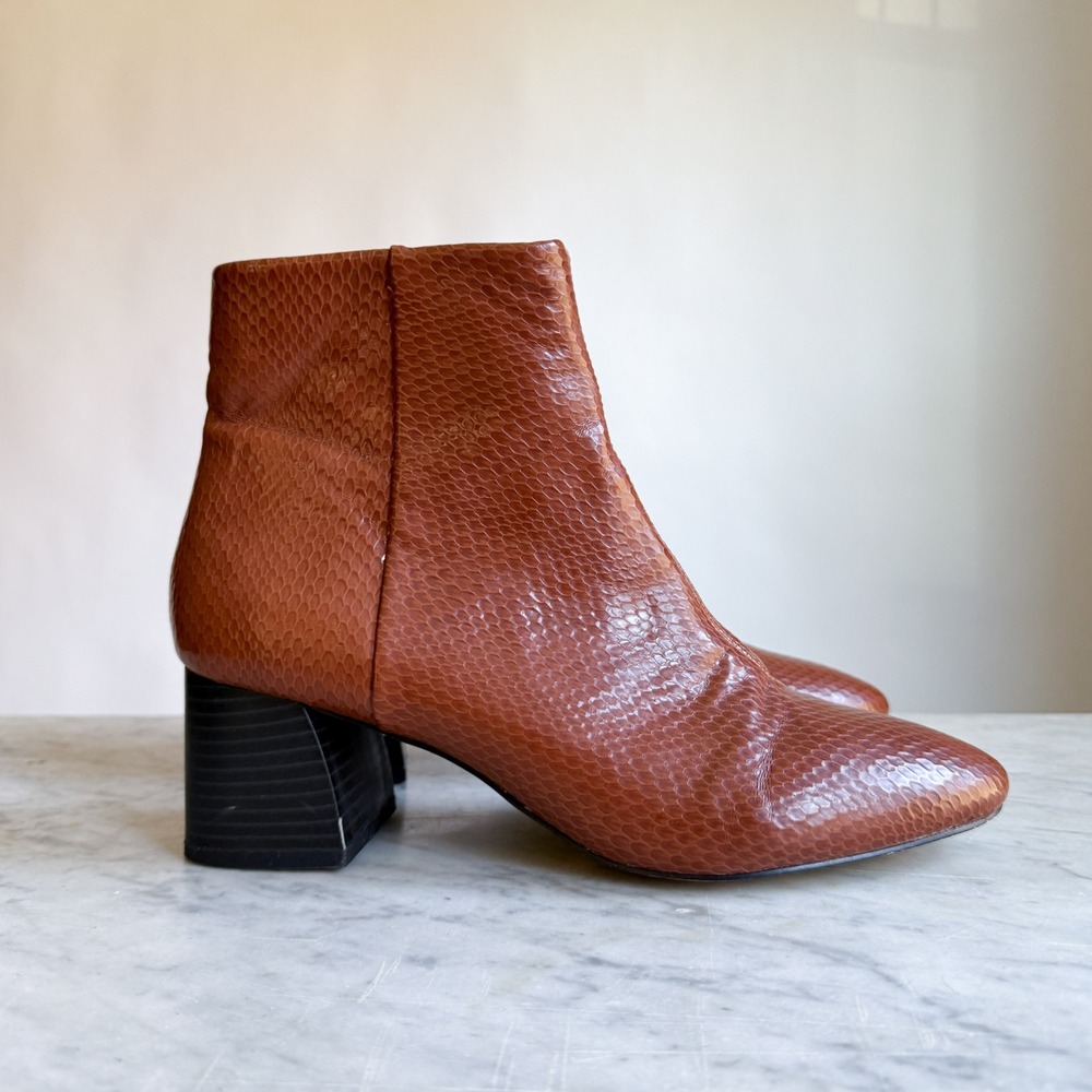 Topshop Brown Snakeskin Embossed Block Heel‎ Ankle Boots Almond Toe Side Zip 40